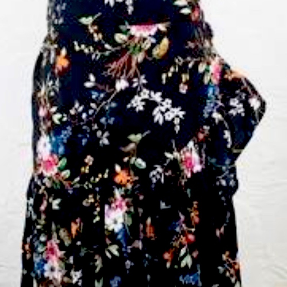 XXL Black and Floral ruffled skirt